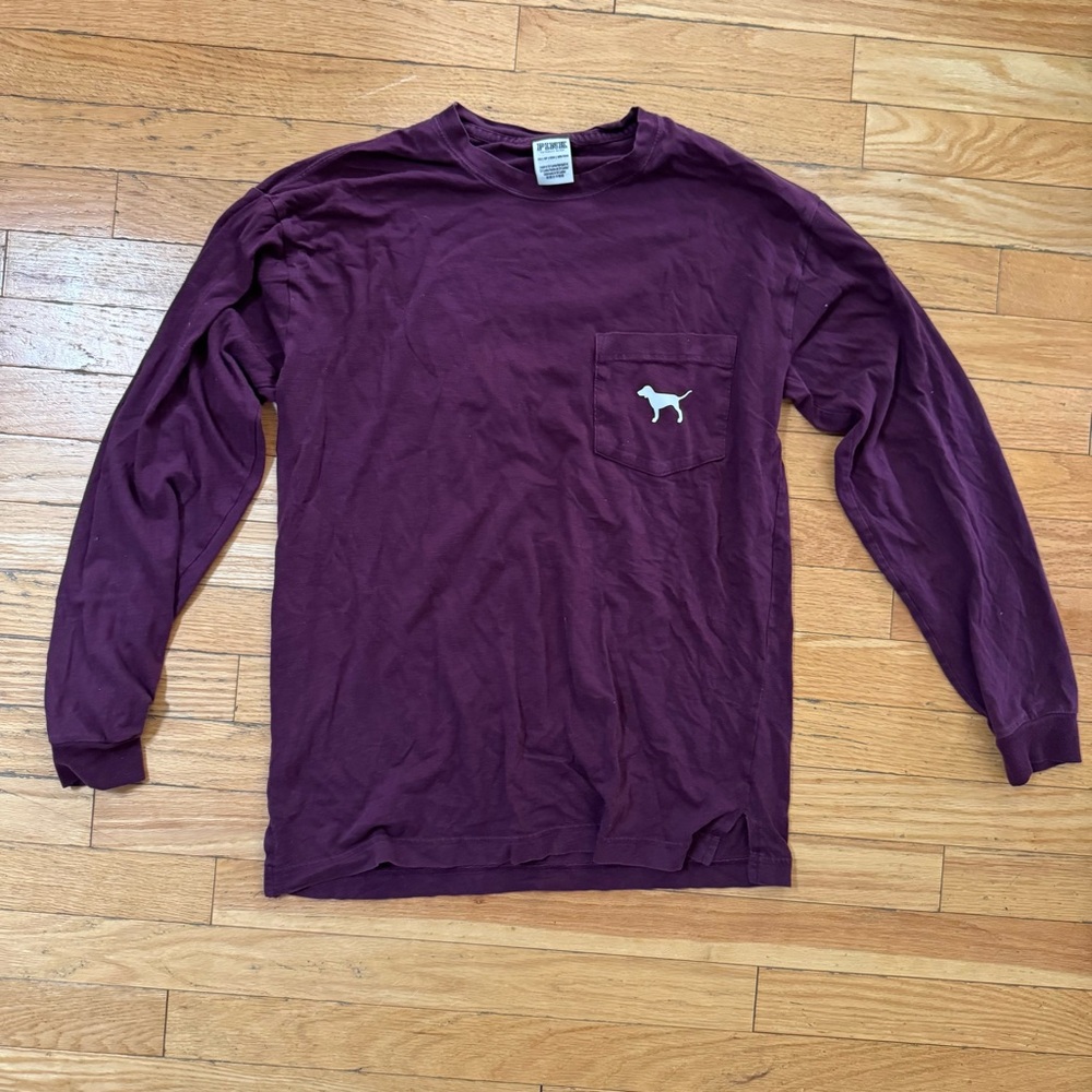 Victoria's Secret PINK Long Sleeve Pocket T-Shirt Maroon Burgundy Dog‎ Logo XS